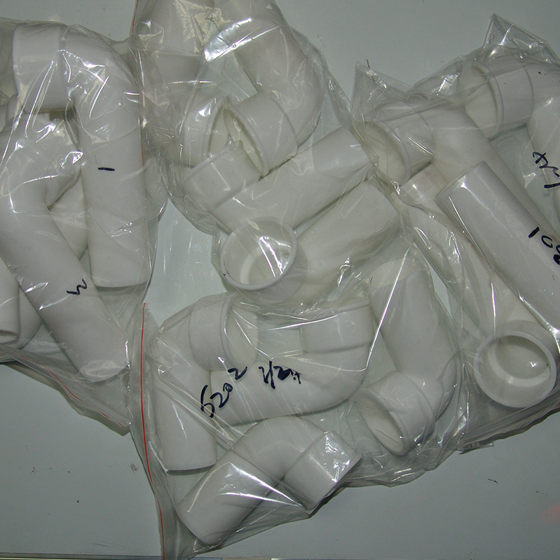 Pvc pipe fitting molding Image 6