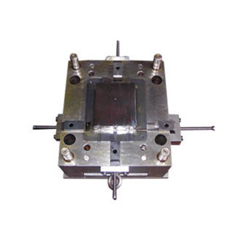 Plastic Injection Mold Image 2