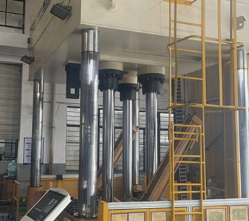 Die spotting presses indispensable for mold and die makers